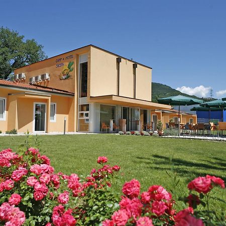 Garni Hotel Siesta 新戈里察 外观 照片
