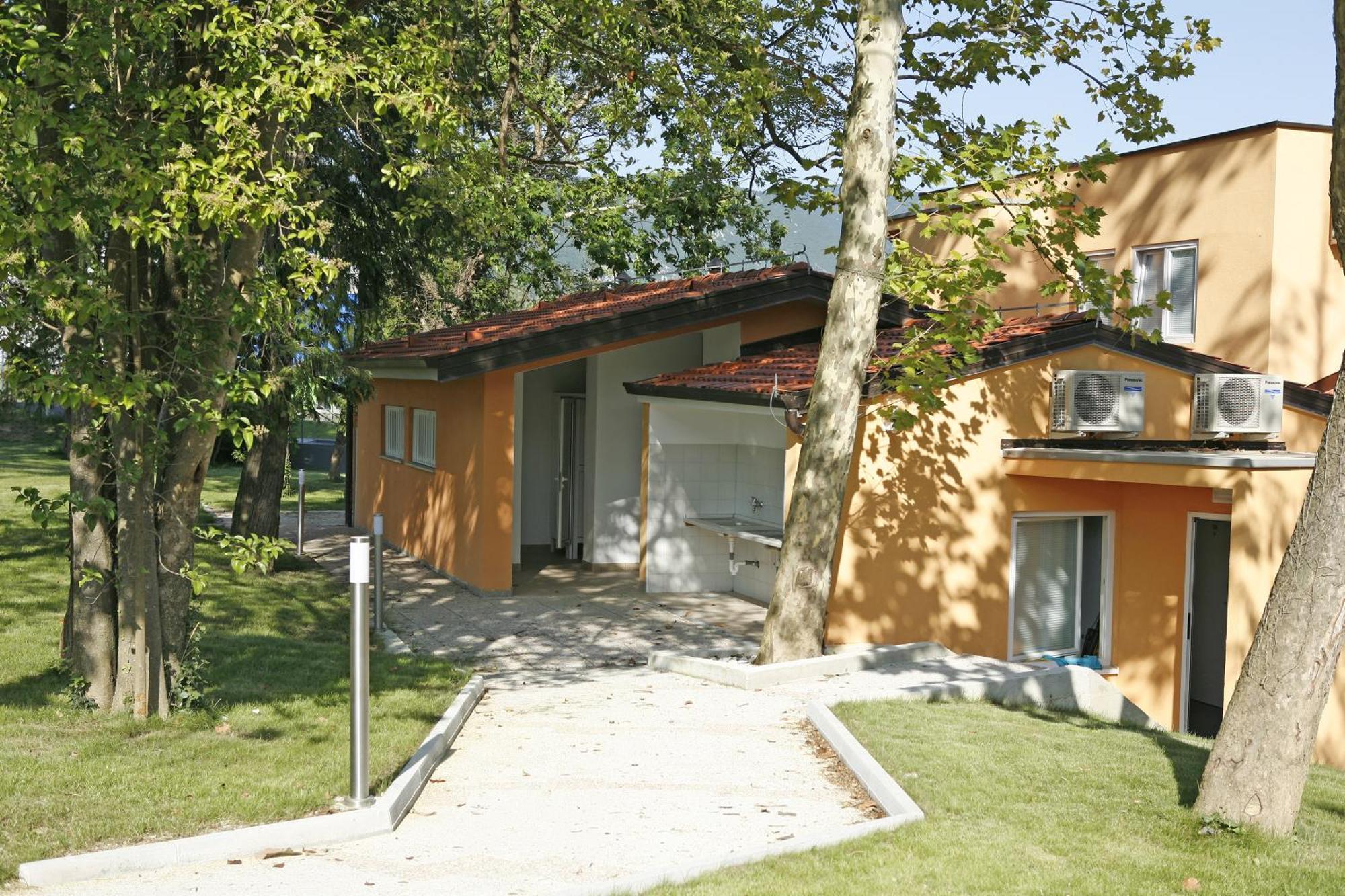 Garni Hotel Siesta 新戈里察 外观 照片
